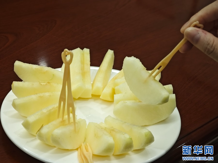 昭通苹果（9月19日摄）。新华网发（杨荣选 摄）